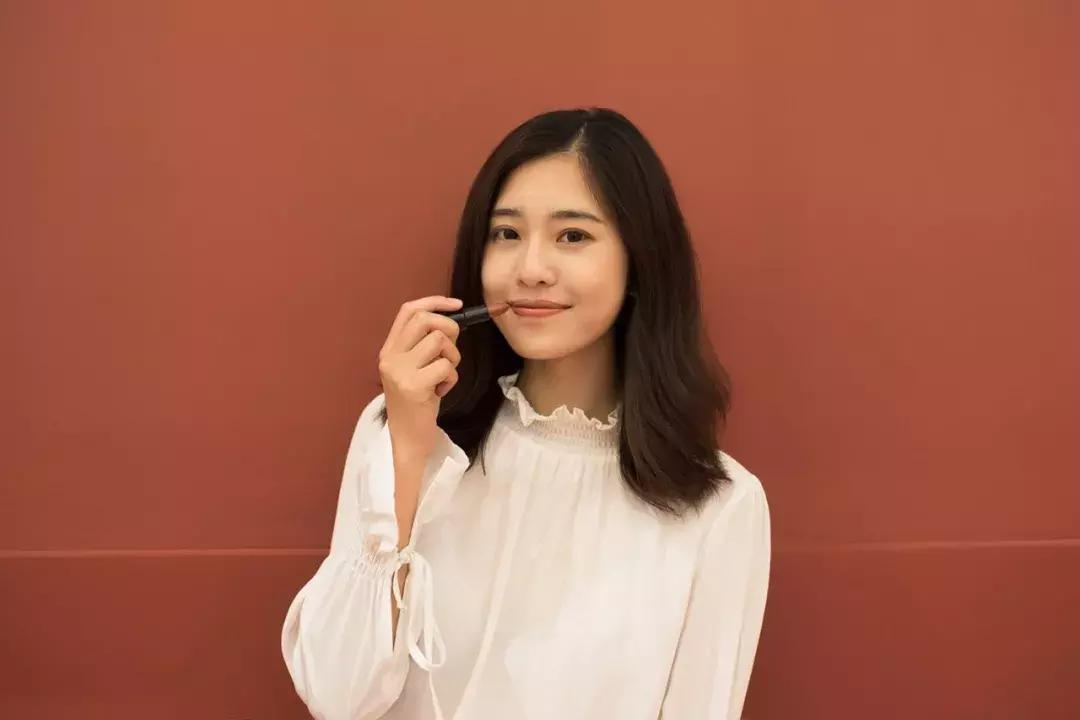 美妆好看的颜色,30块钱以下平价好用的口红或唇釉