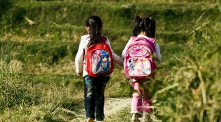 因为贫穷说过最违心的话,因为贫穷带来自卑知乎