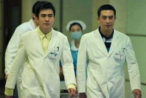 尹正黄晓明翟天临,黄晓明和翟天临的潜行者