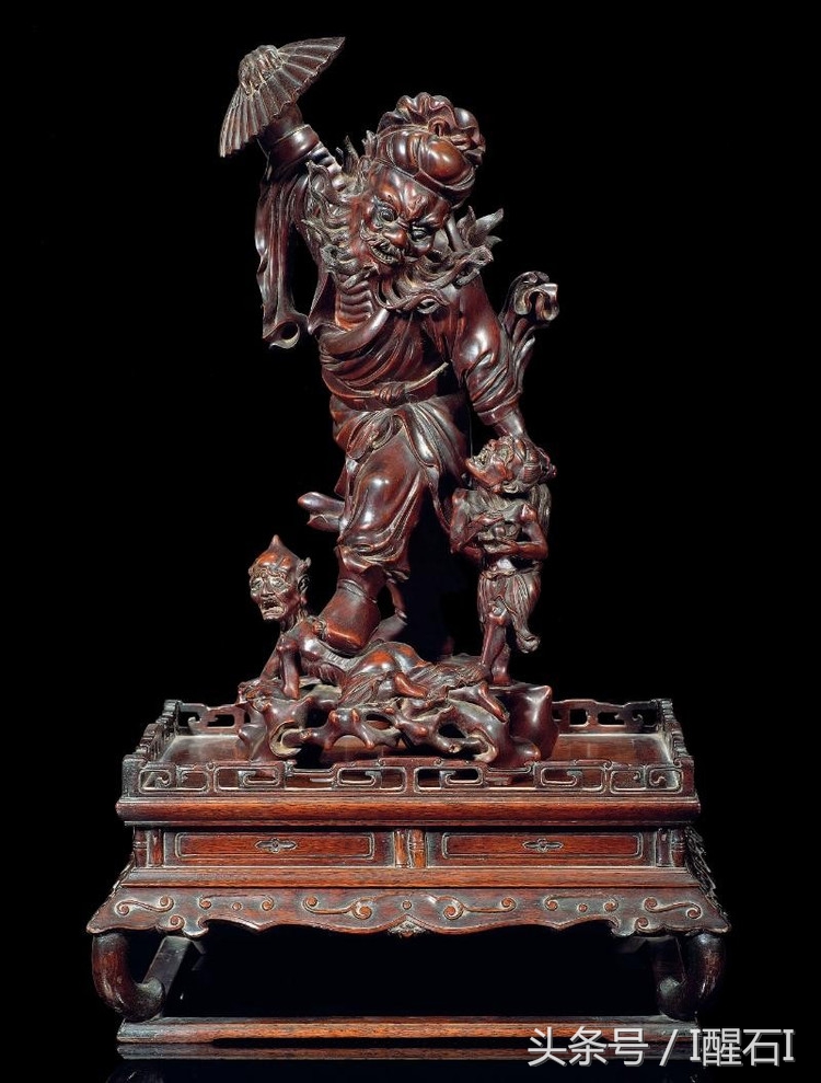 黄杨木雕上油好还是不上油,古代黄杨木雕