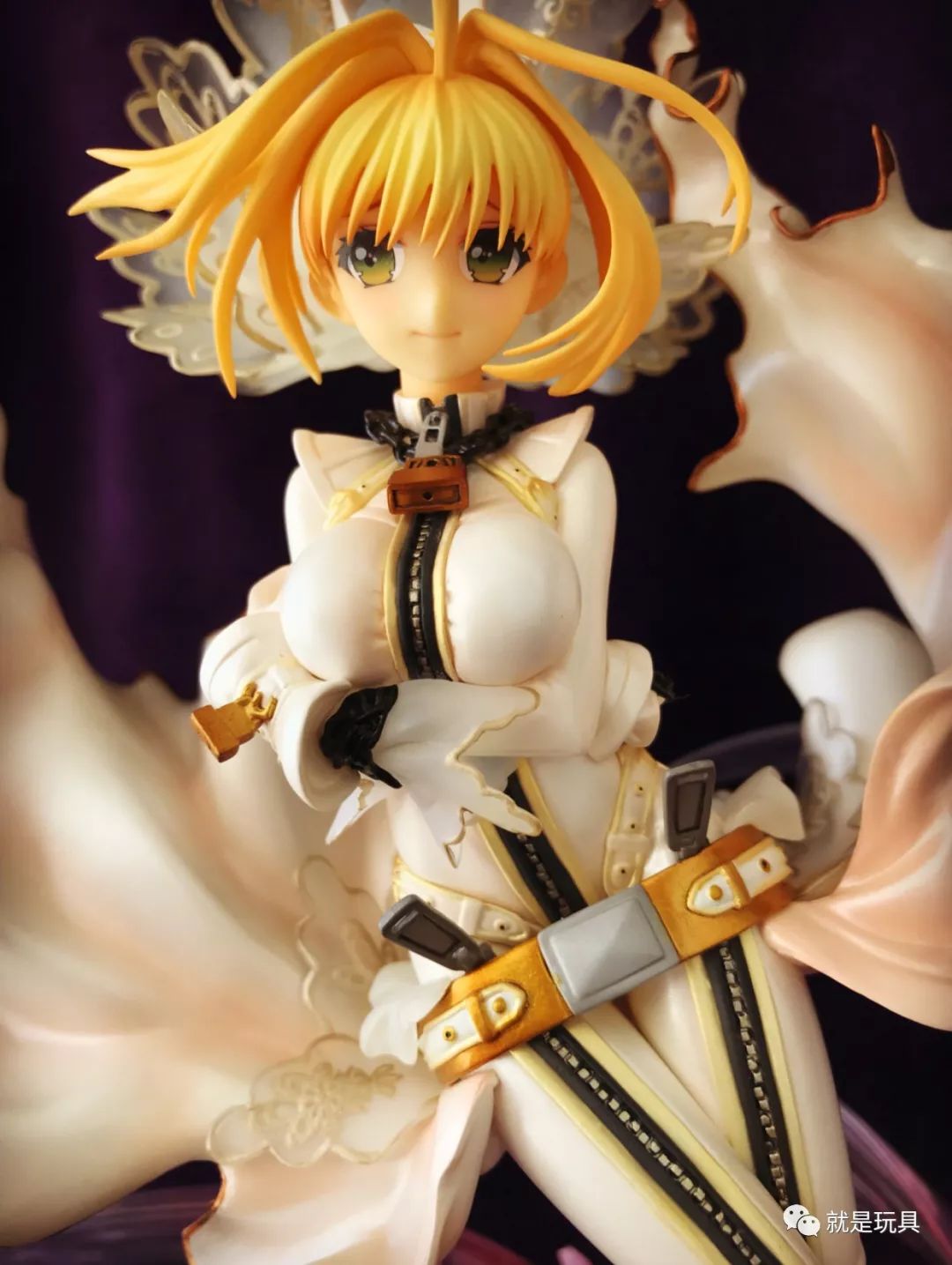 开盒｜Hobbymax纯白的蔷薇皇帝“花嫁尼禄”