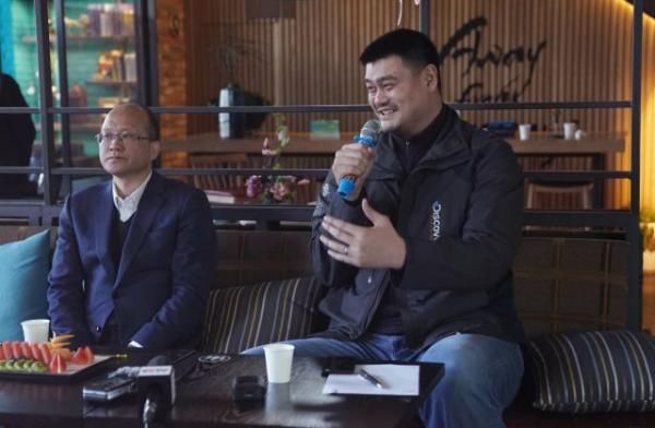 2020世界足坛发生的事情,全球足球赛事停摆