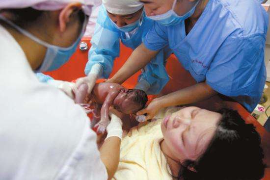 女人生娃到底有多疼,女人生娃受过什么苦