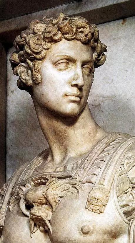 看完这些ps大神的对比图我跪下了,十大神级素描雕塑