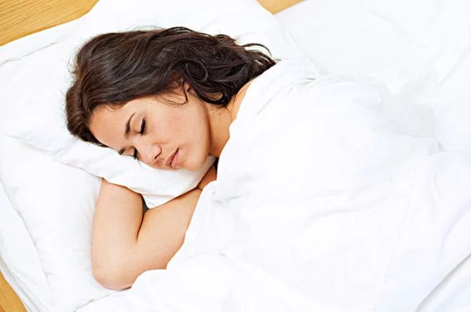 来月经了奶就没营养了吗,来月经了奶水就不好了