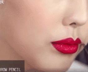 口红老是掉色结块怎么办,口红总是掉色怎么办不用定妆粉