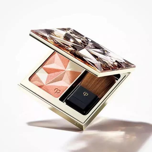 在日本哪里买cpb比较划算,cpb韩国和日本哪个好