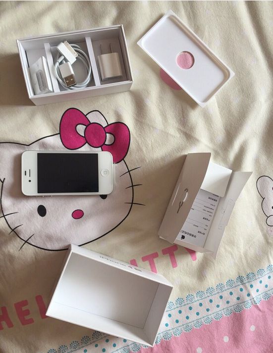 iphone4s刚出的价格最高版本,iphone4s值不值得购买