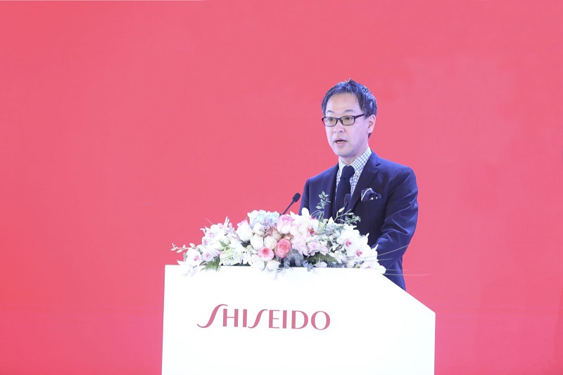 执行新服务标准、导入470个SKU资生堂重塑CS渠道