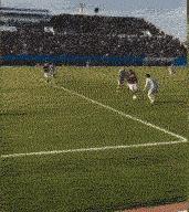 外国球星看中国小朋友踢足球评价,看外国小孩踢足球