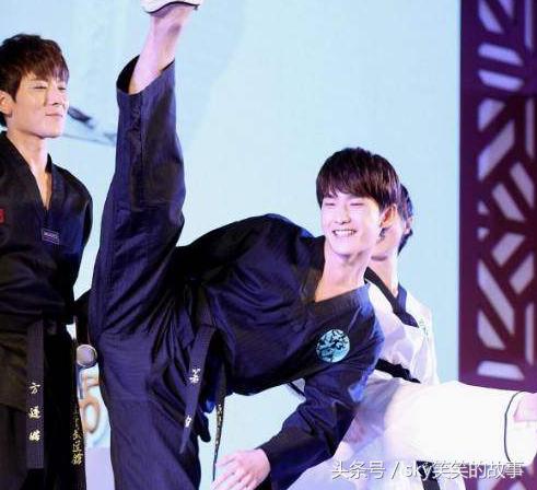 男明星杨洋帅气,明星杨洋超帅名场面