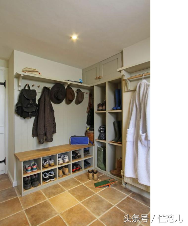 今年最流行的灯吸顶灯,灯具搭配现代简约全套吸顶灯