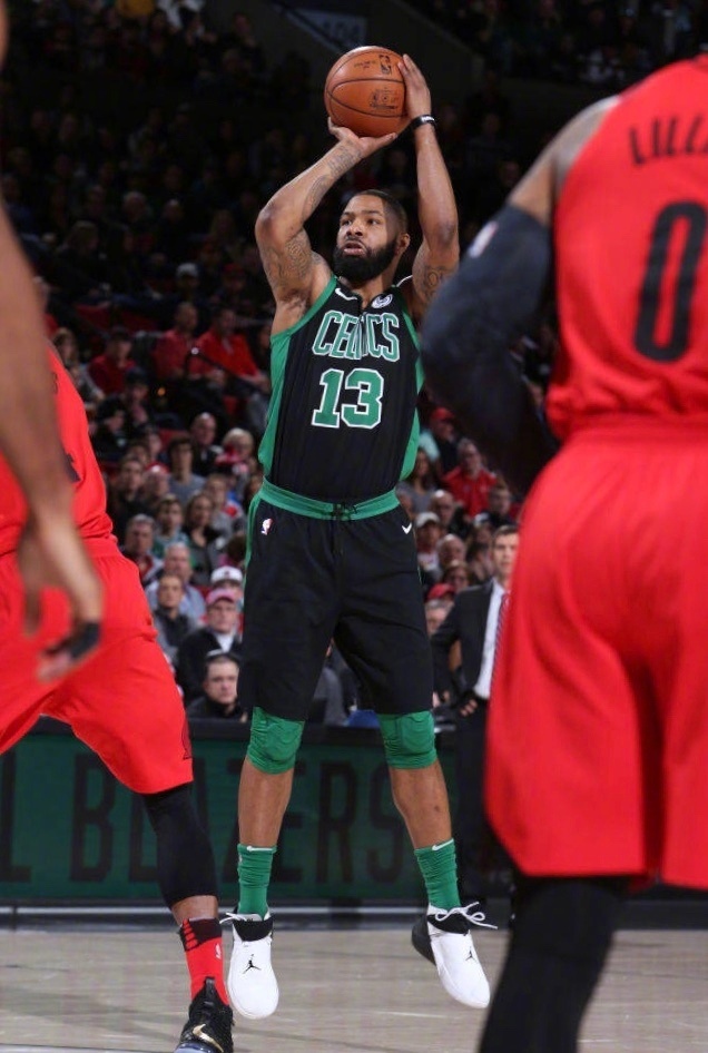 3月24日球鞋精选库里首次上脚五代低帮版球鞋登场