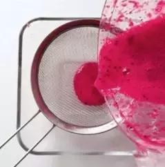 水果不仅营养好，还是早教好伙伴！这么做锻炼宝宝视觉感知能力哦