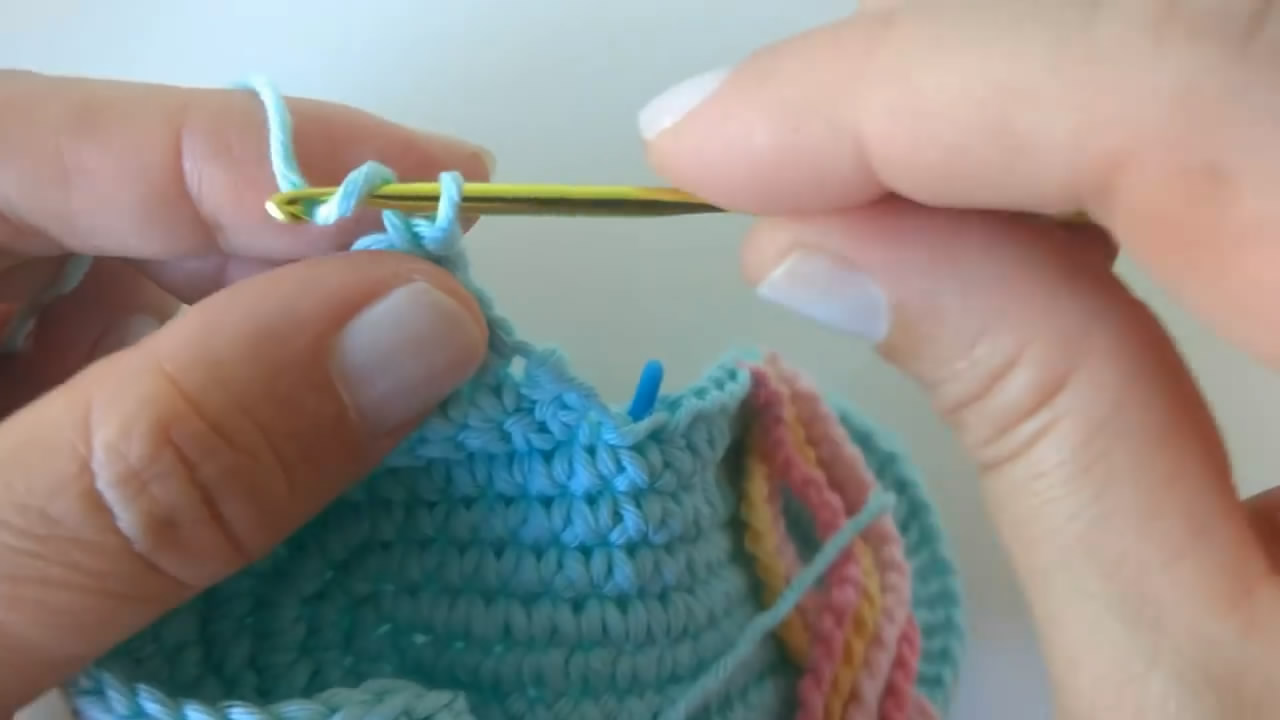 最新钩织婴儿鞋全教程,钩编织婴儿鞋教程全过程