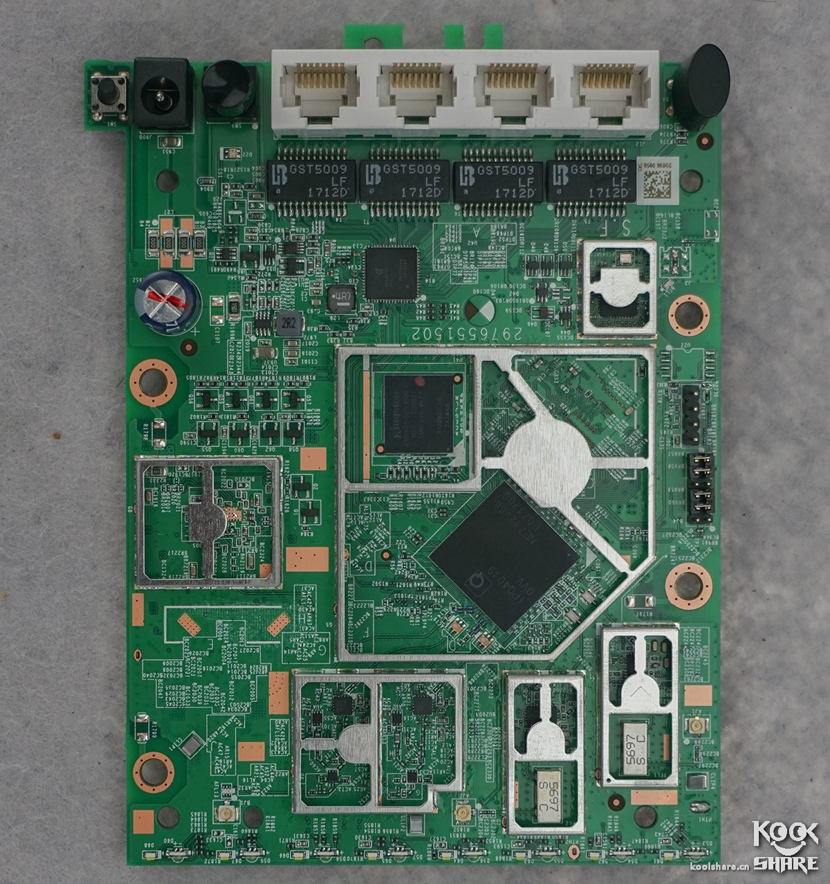Koolshare2018开年大戏——五款市售Mesh设备横评！