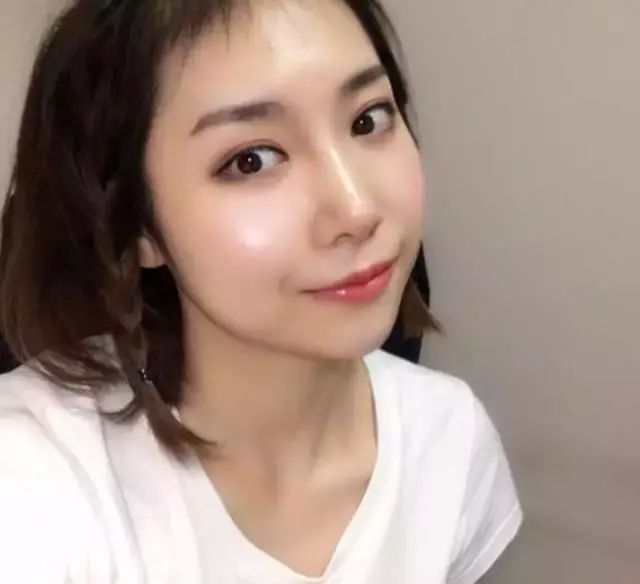 9支mac口红试色rubywoo,mac必买的10支口红