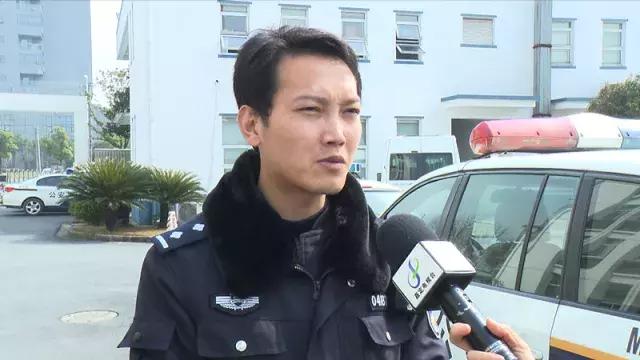 朋友圈“海外代购”发国外上课照片、晒带货视频……全！靠！演！