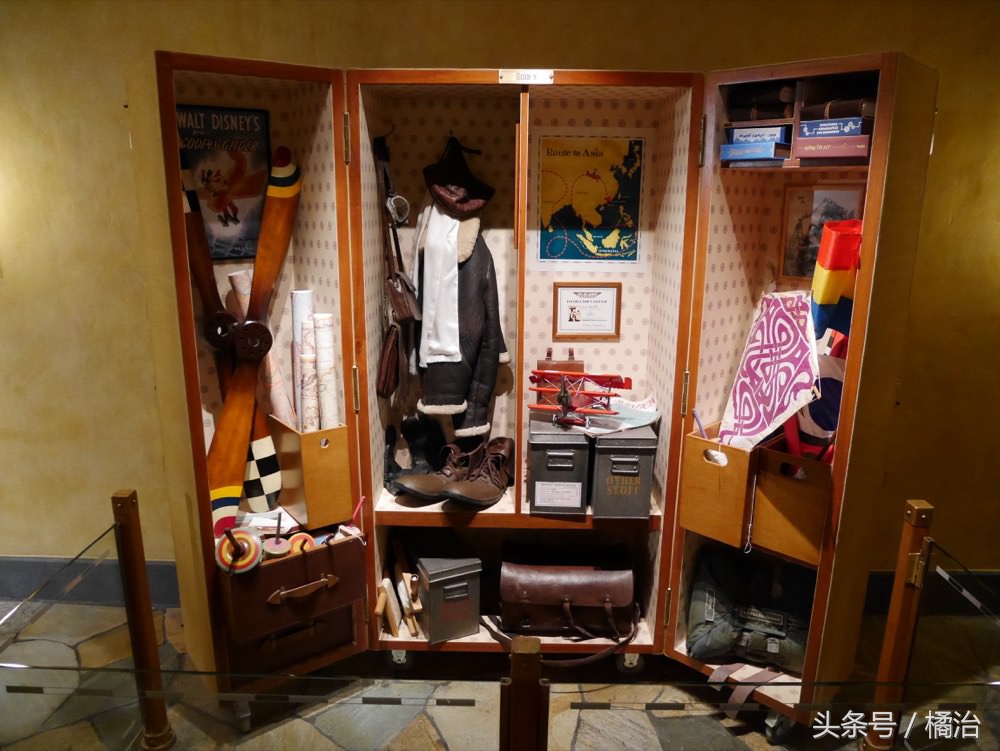 去香港迪士尼入住体验,香港迪士尼探索家酒店游泳池