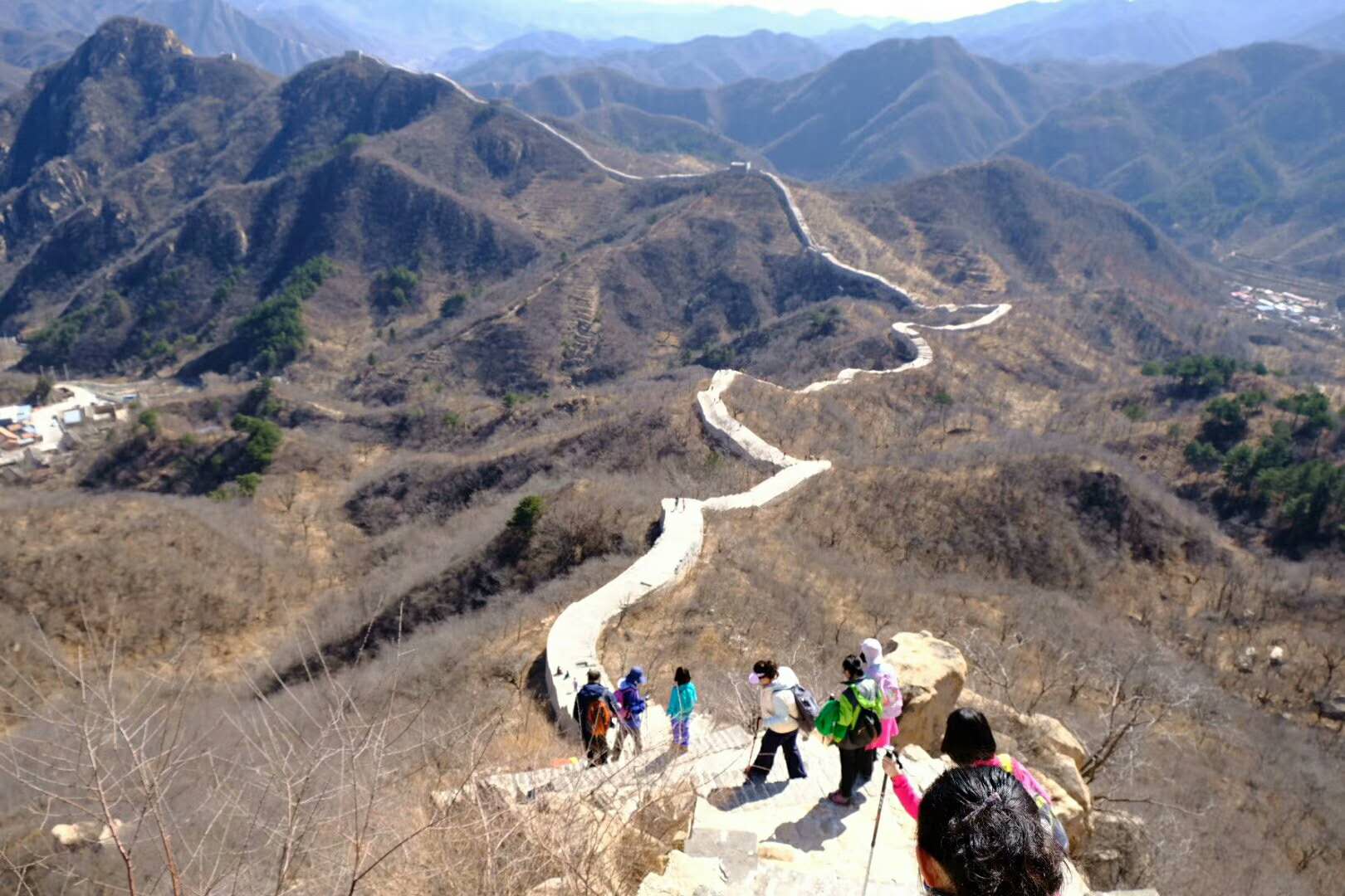 4岁孩子在幼儿园完全不听指令,小朋友在幼儿园不听指令自顾自玩