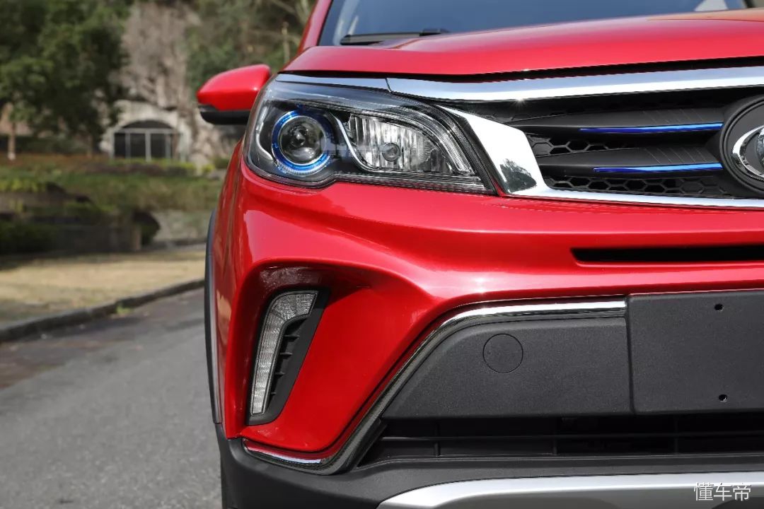 康迪全球鹰ex3怎么有两个版本,吉利全球鹰新能源汽车ex3试驾