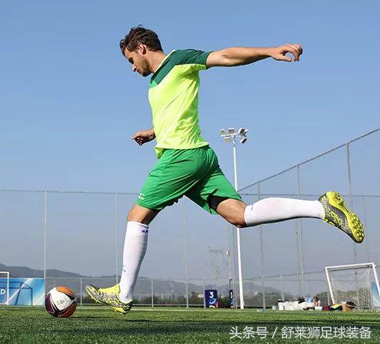 为足球而生的鞋,舒莱狮足球鞋长什么样
