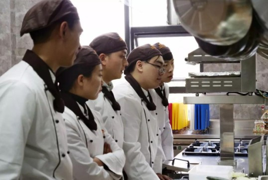 最美的缘分就是遇见你,最好的事莫过于遇见