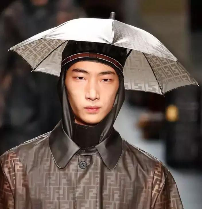 fendi新出套装,娜扎fendi2018