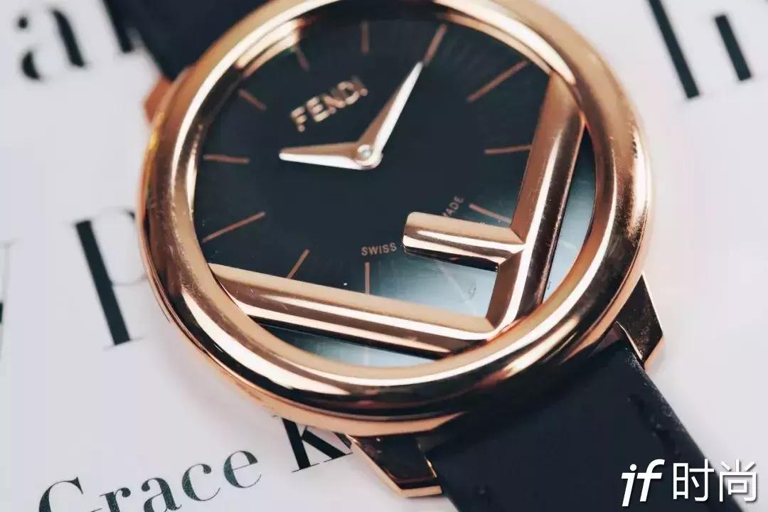 fendi新出套装,娜扎fendi2018