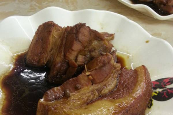 门口全是豪车的小店,门口全是豪车