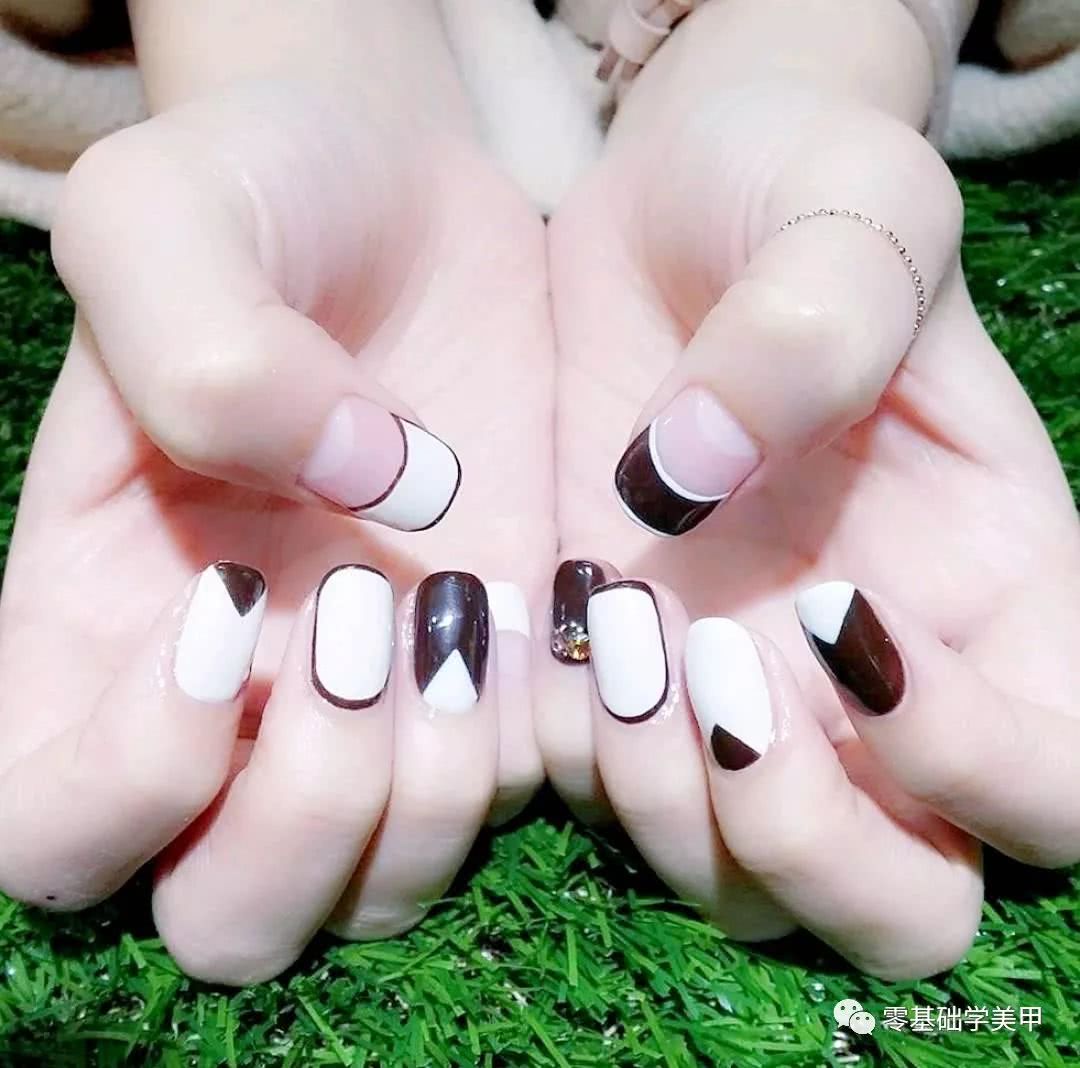 甲面过宽不贴甲片怎么美甲,甲面小的人适合什么形状的美甲