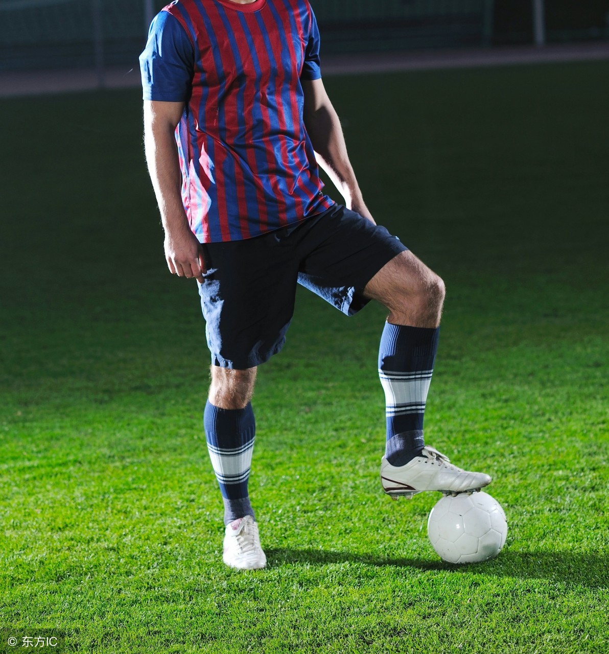 足球青训可以不上学吗,足球青训不容易