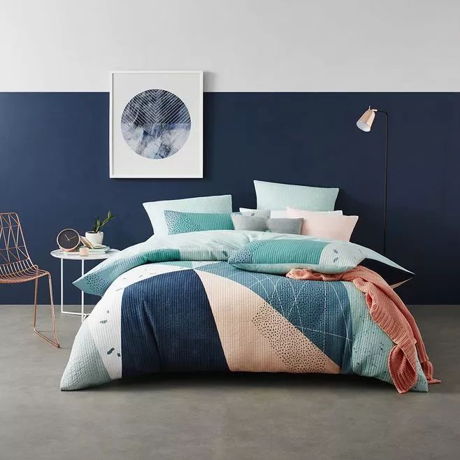 看了这些“床照”，我回家砸了自己的床