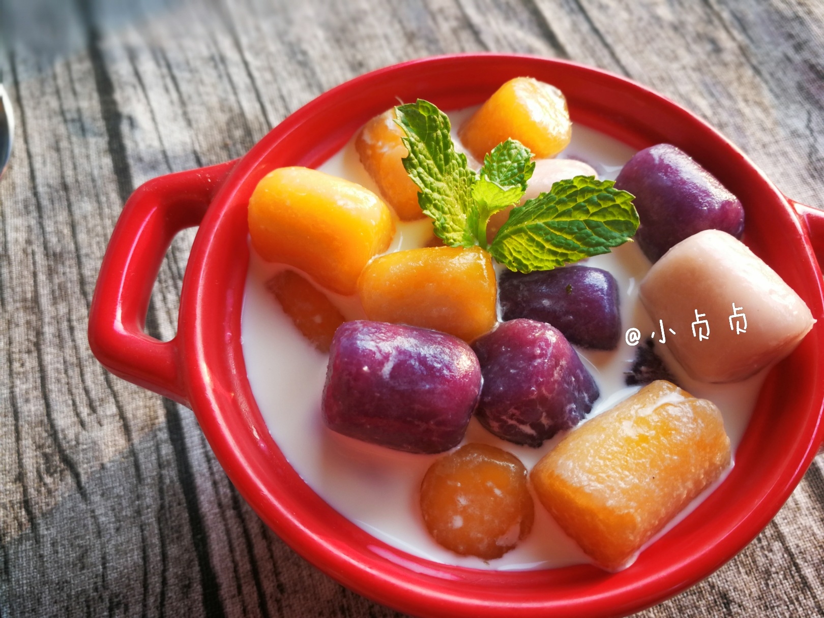 鲜芋仙的芋圆怎么做,自己做的芋圆怎么煮不散