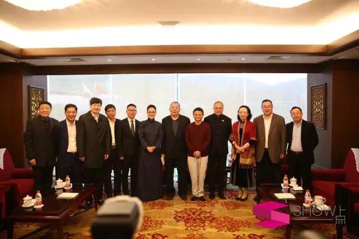 武汉江边豪宅大户型,武汉顶级豪宅后湖别墅