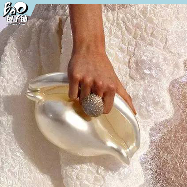 pvc环保材质的包包,pvc材质的包包为什么卖好几千