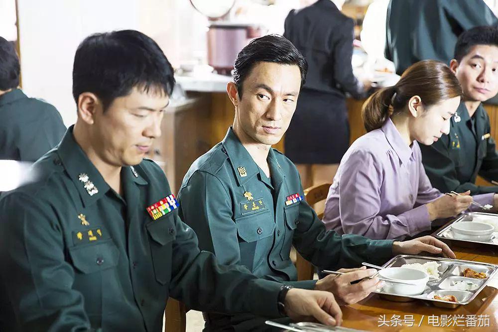 这部电影历经三任总统才得以上映，果然是一枚深水*弹炸**