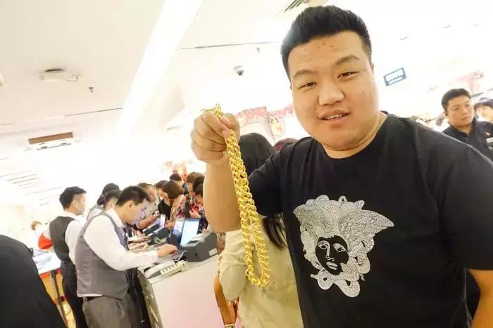 不用凌晨5点去排队菜百黄金以旧换新福利全攻略