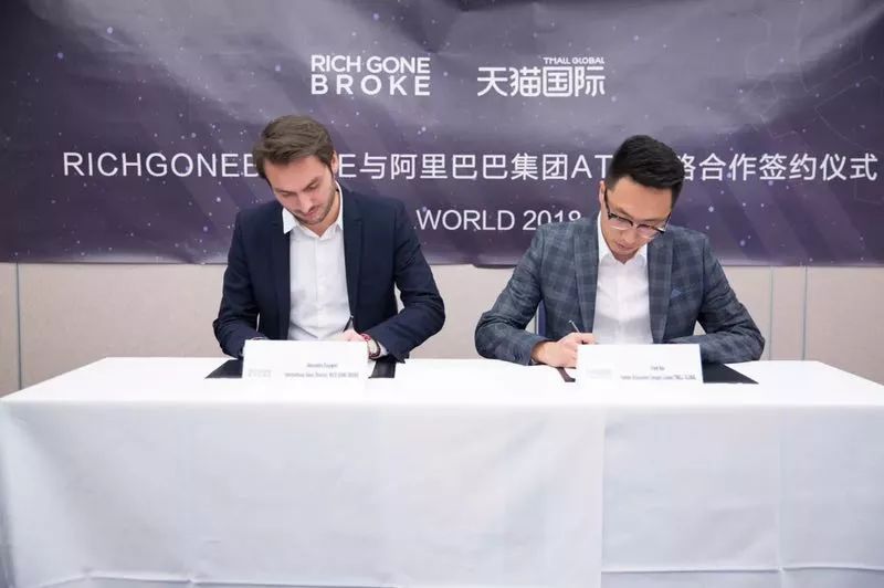 换一套穿搭换一个心情,换一身衣服换一个风格换一个自己