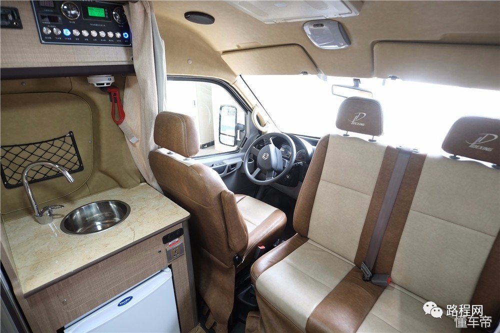 东风御风柴油手动挡房车带卫生间,德兴东风房车