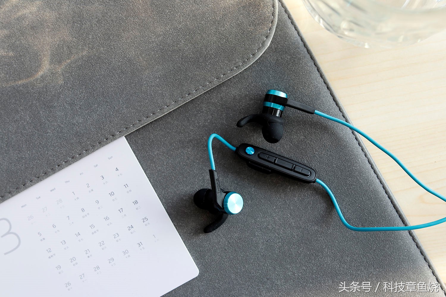 运动音乐戴耳机听,运动耳机1more