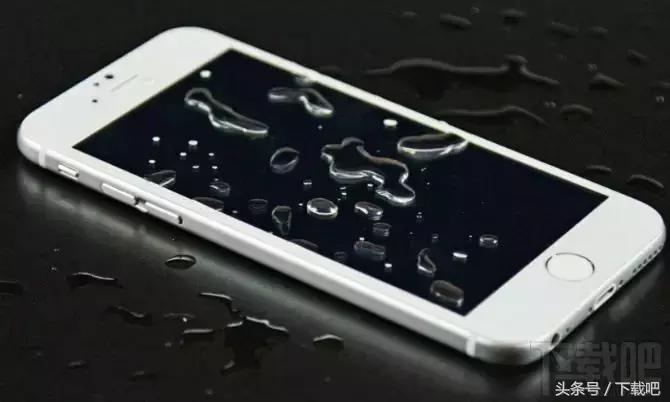 苹果手机进水了怎么处理不能充电,iphone8plus进水怎么处理