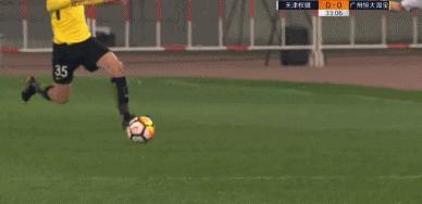 面对前任权健难展笑颜海体多打一人却一球落败