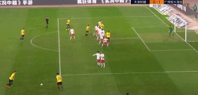 面对前任权健难展笑颜海体多打一人却一球落败