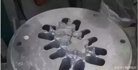 铝合金压铸挤压模具教学,铝挤压模具制作流程