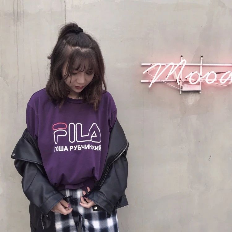 今年流行的ins风短袖t恤,日系潮牌超火ins宽松短袖t恤