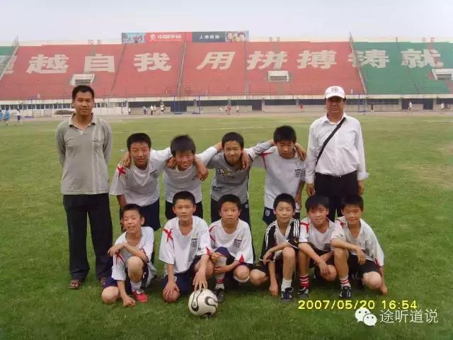 体育的育能组什么词,体育的育的偏旁