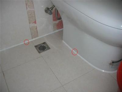 玻璃胶为啥变黄,卧室门缝打完玻璃胶变黄怎么办