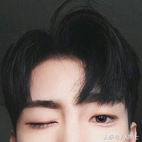 大学生应该剪什么样的发型,大学生头发少很蓬松适合什么发型