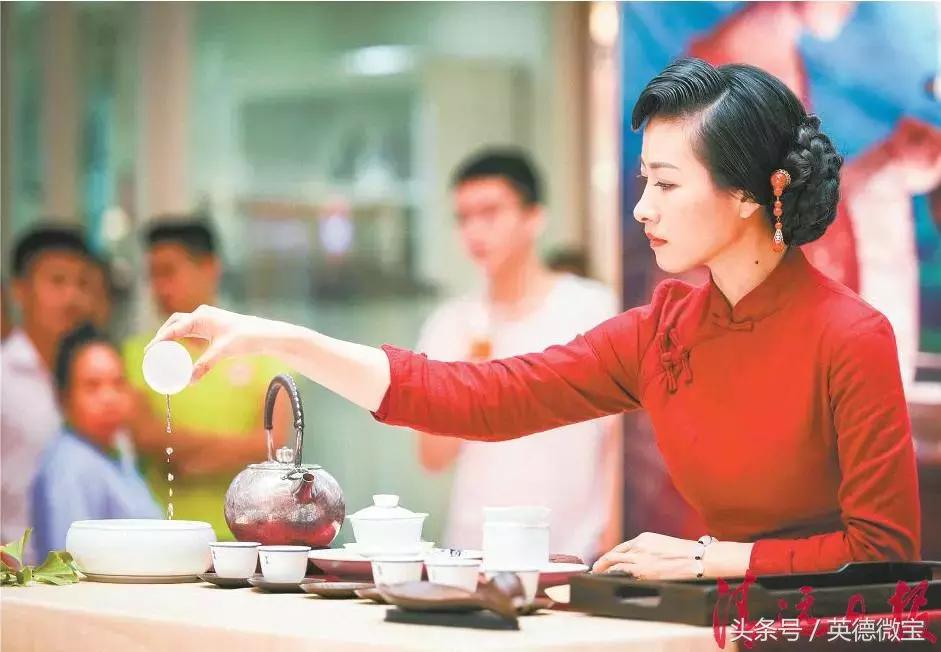 英德红茶重出国门踏上“一带一路”！农旅结合茶园变旅游景点！